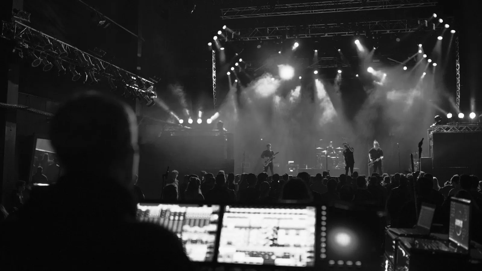 Event production atmosphere