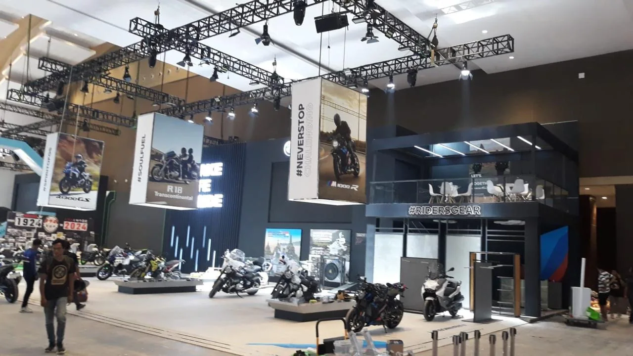 BMW — INDONESIA INTERNATIONAL MOTOR SHOW 2025